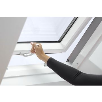 VELUX GPL MK04 2070 White Painted Top Hung Window 780 x 980mm