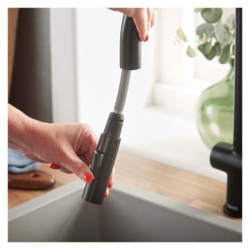 Deva Madrid Black Pull Out Mixer Tap